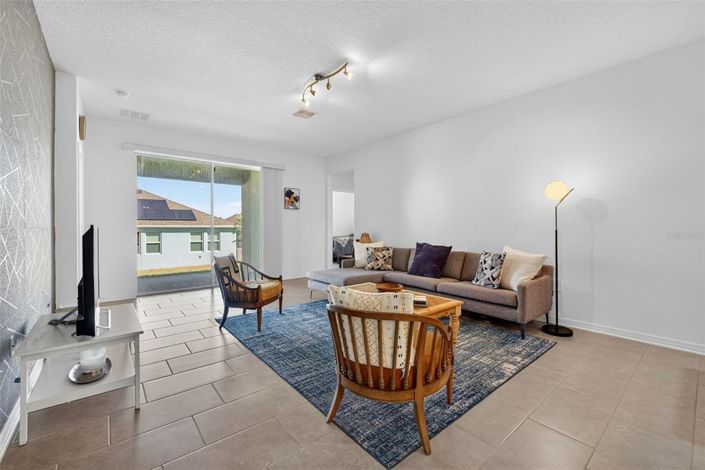 Image No.16-4 Bed Property for sale