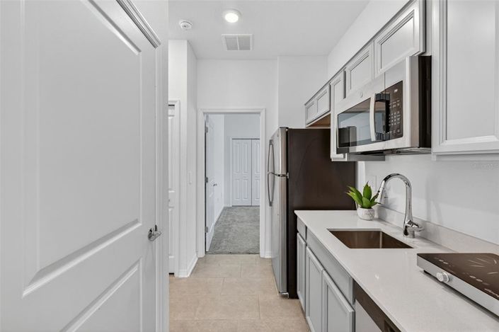 Image No.31-4 Bed Property for sale