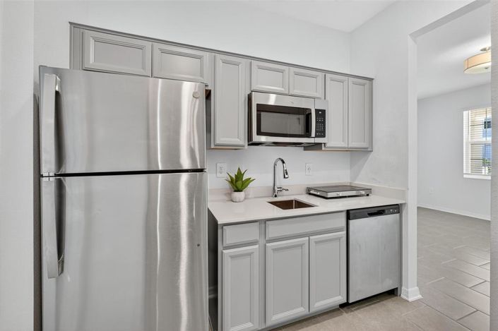 Image No.32-4 Bed Property for sale