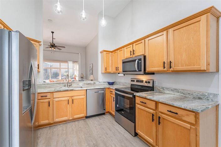 Image No.13-2 Bed Property for sale