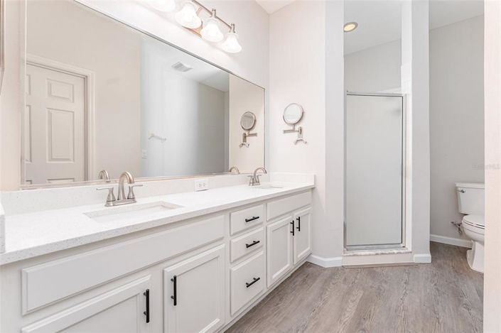 Image No.17-2 Bed Property for sale