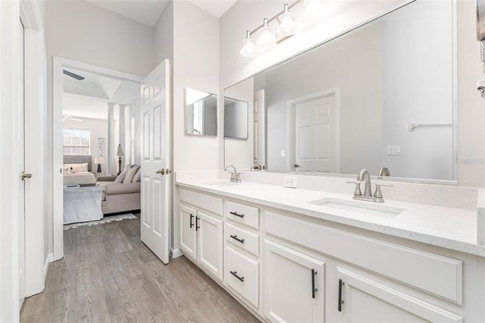 Image No.18-2 Bed Property for sale