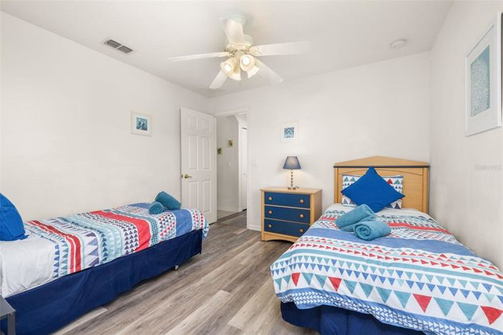 Image No.35-5 Bed Property for sale