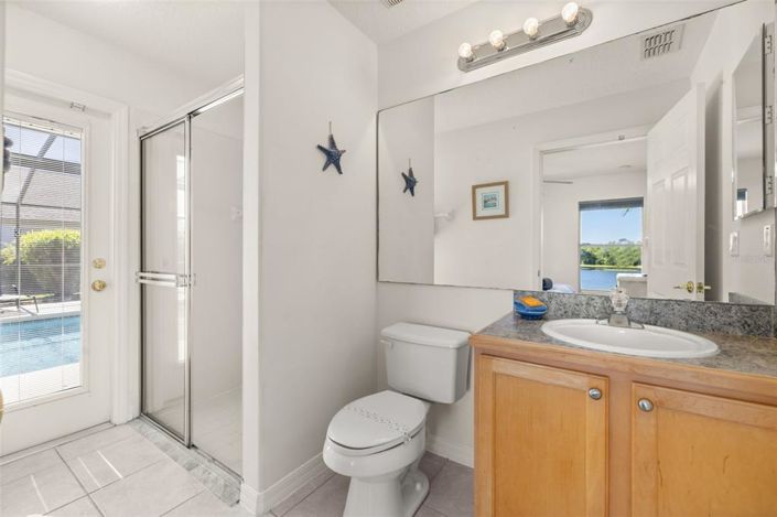 Image No.38-5 Bed Property for sale