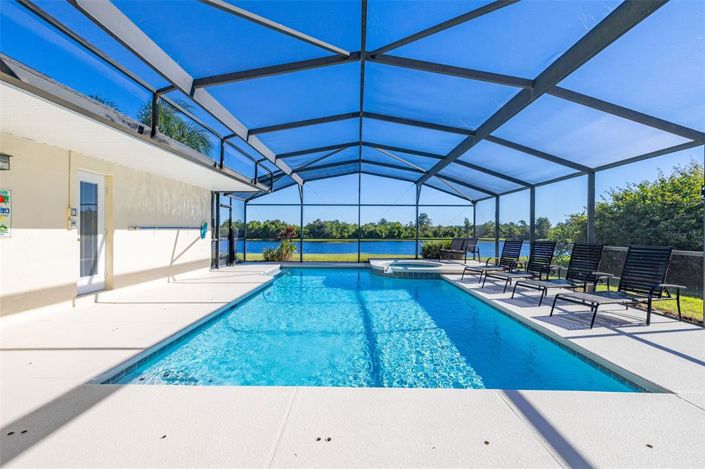 Image No.49-5 Bed Property for sale