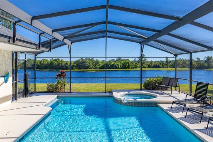 Image No.50-5 Bed Property for sale