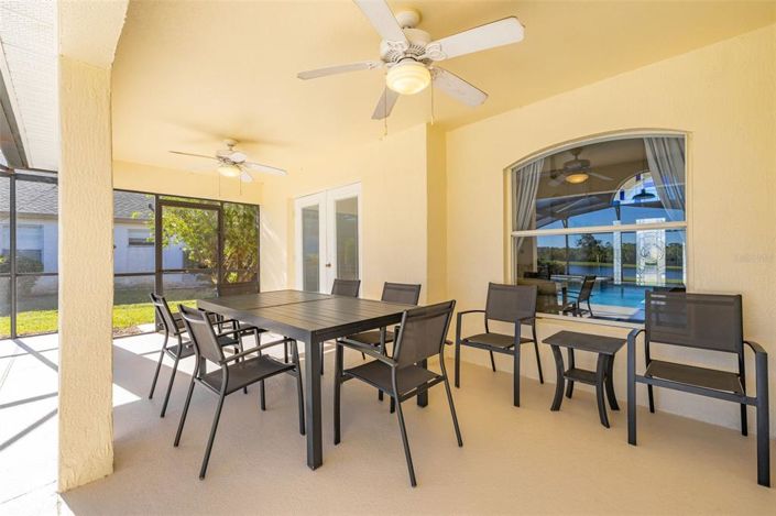 Image No.63-5 Bed Property for sale