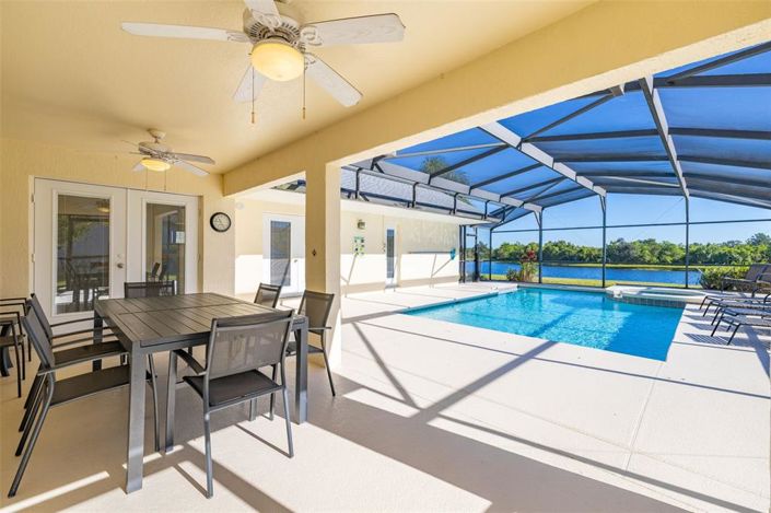 Image No.66-5 Bed Property for sale