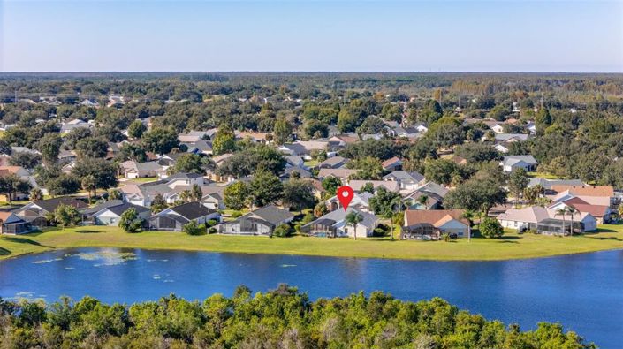 Image No.82-5 Bed Property for sale