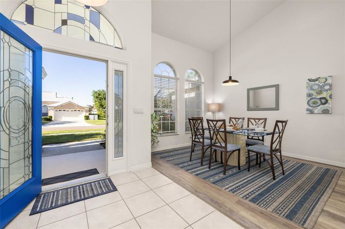 Image No.9-5 Bed Property for sale