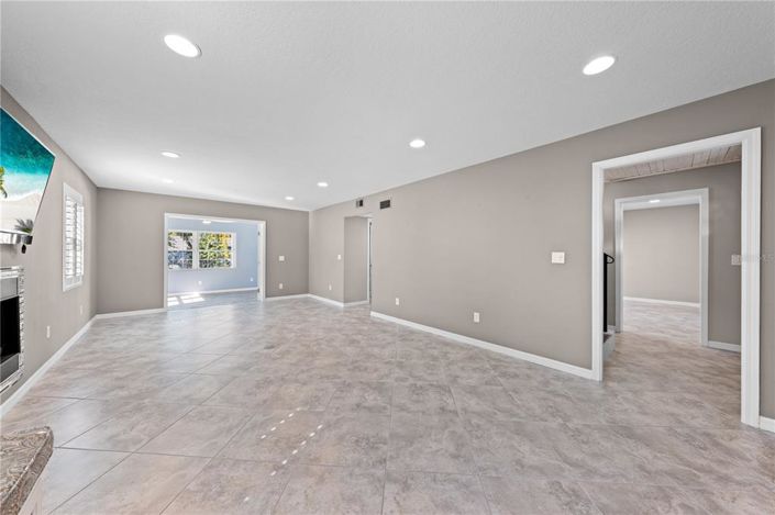 Image No.29-4 Bed Property for sale