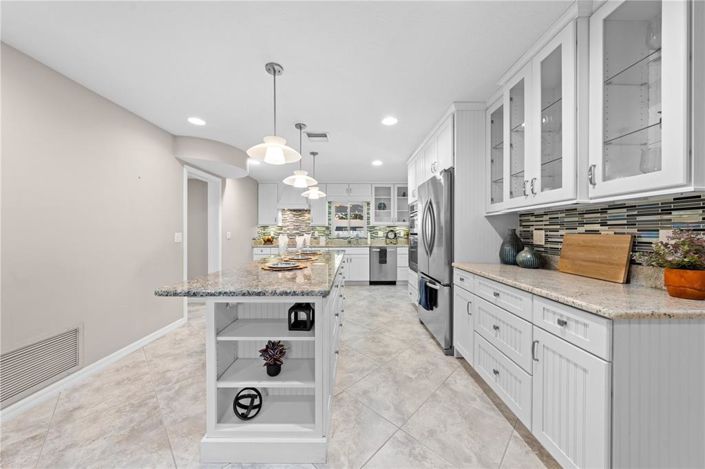 Image No.39-4 Bed Property for sale