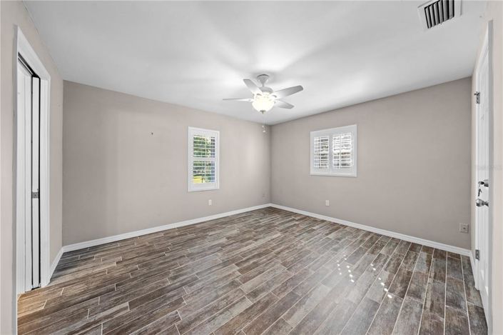 Image No.54-4 Bed Property for sale