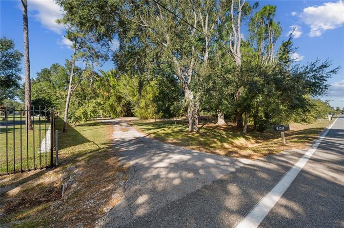 Image No.27-3 Bed Property for sale