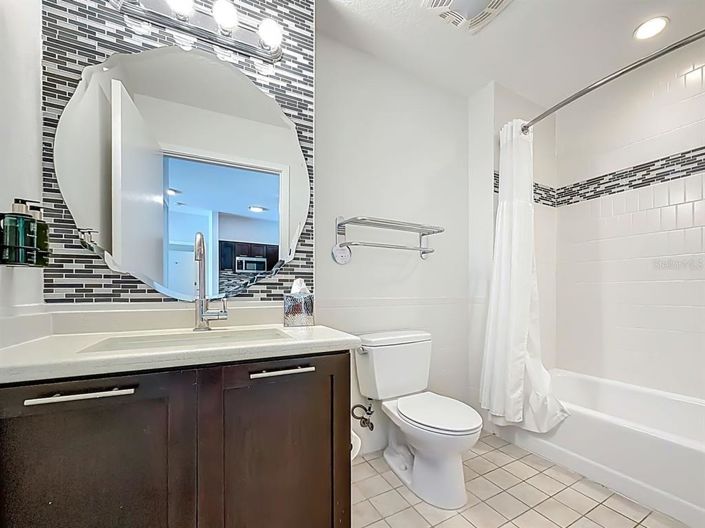 Image No.22-2 Bed Property for sale