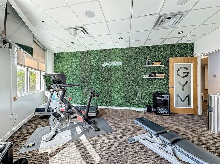 Image No.35-2 Bed Property for sale