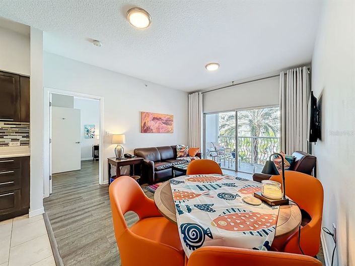 Image No.9-Propriété de 2 chambres à vendre à Celebration