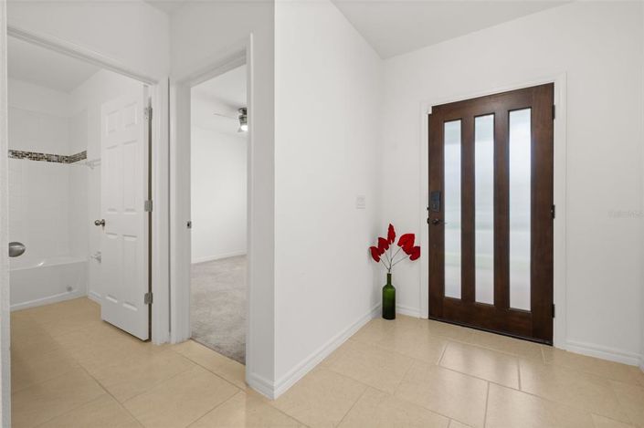 Image No.3-5 Bed Property for sale