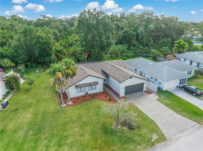 Image No.33-3 Bed Property for sale