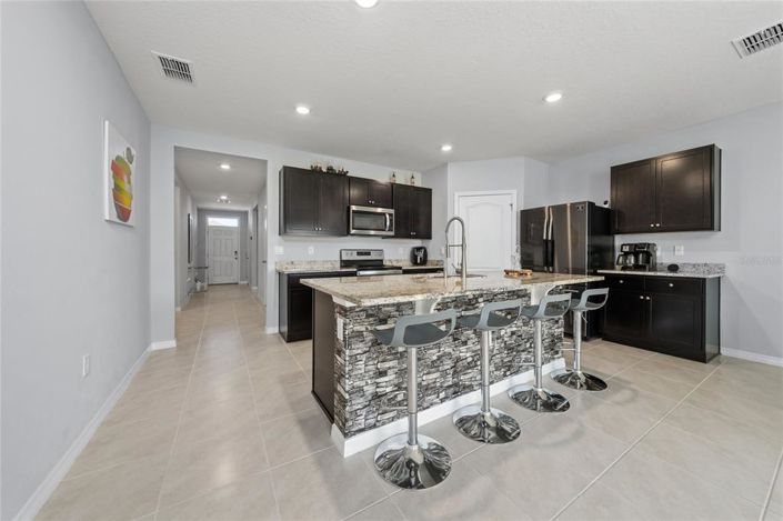 Image No.22-4 Bed Property for sale