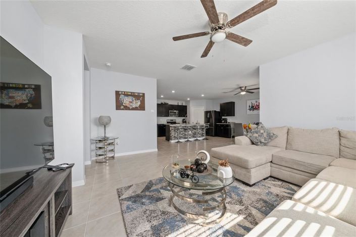 Image No.26-4 Bed Property for sale