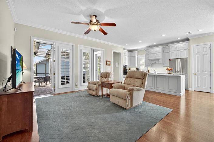 Image No.10-4 Bed Property for sale