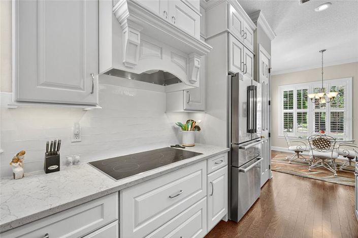 Image No.15-4 Bed Property for sale