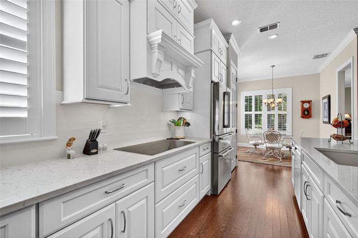 Image No.18-4 Bed Property for sale