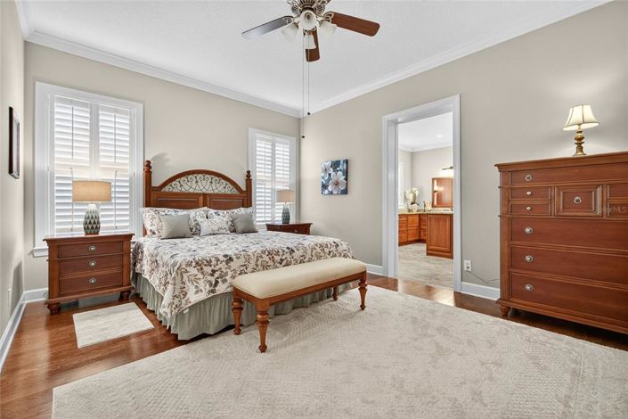 Image No.28-4 Bed Property for sale