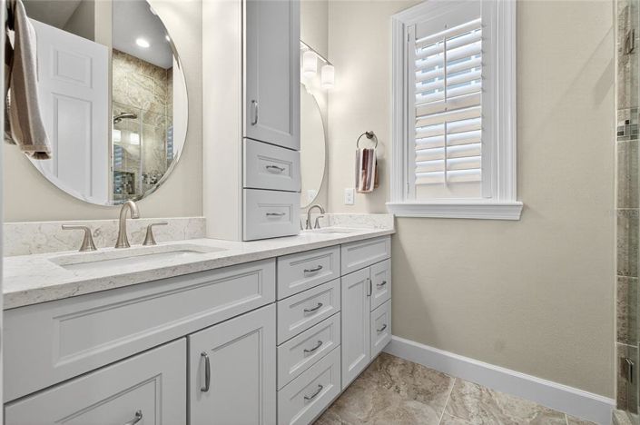 Image No.39-4 Bed Property for sale