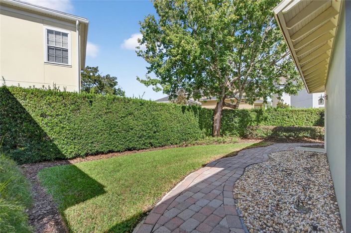 Image No.74-4 Bed Property for sale