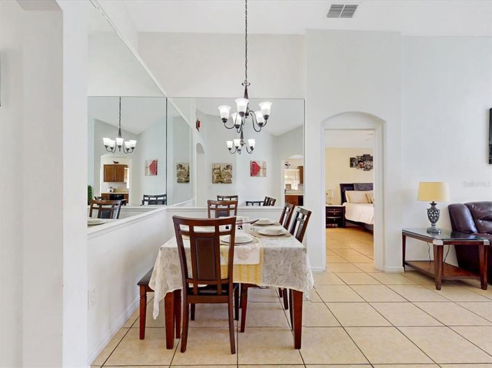 Image No.10-3 Bed Property for sale