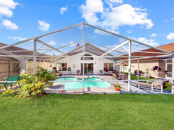 Image No.39-3 Bed Property for sale