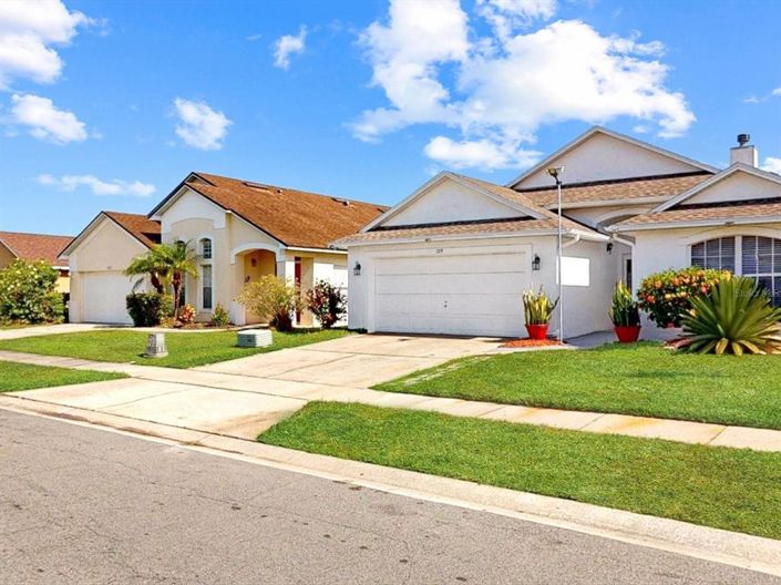 Image No.43-3 Bed Property for sale