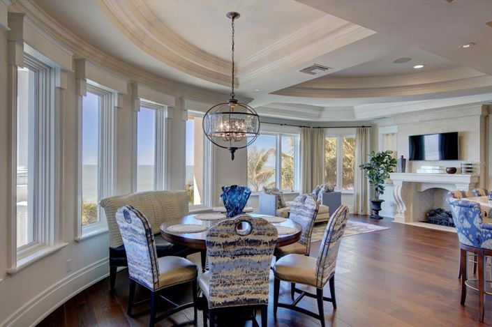 Image No.21-10 Bed Property for sale