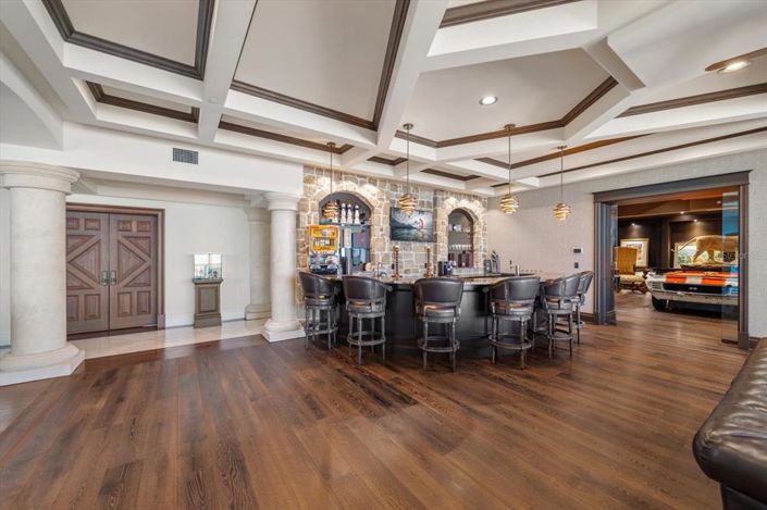 Image No.31-10 Bed Property for sale