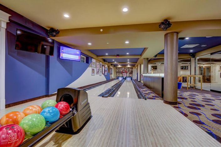 Image No.61-10 Bed Property for sale