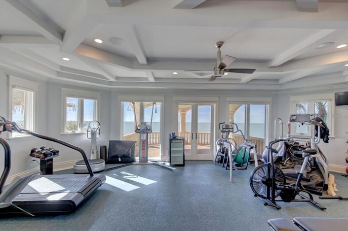 Image No.81-10 Bed Property for sale