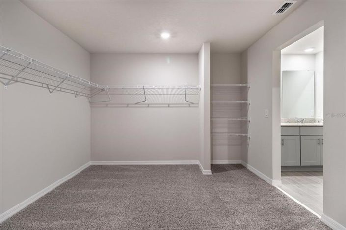 Image No.32-4 Bed Property for sale