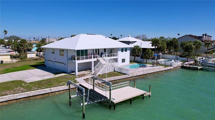 Image No.19-4 Bed Property for sale