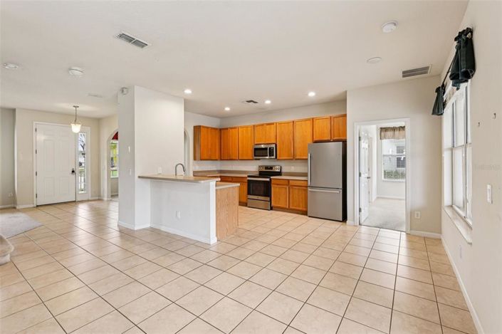 Image No.5-Propriété de 6 chambres à vendre à Kissimmee