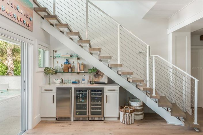 Image No.17-3 Bed Property for sale