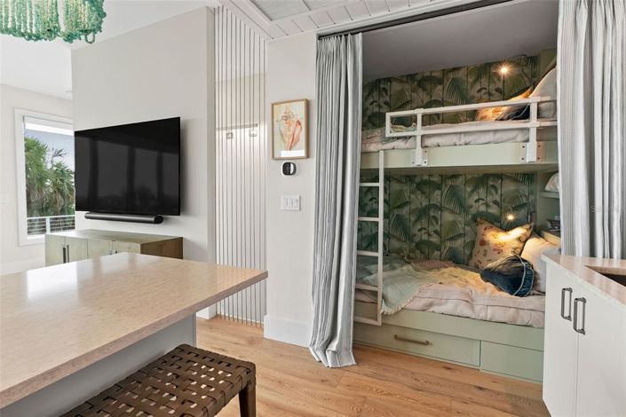 Image No.31-3 Bed Property for sale