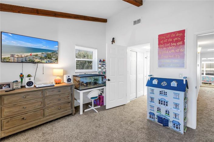 Image No.22-3 Bed Townhouse for sale