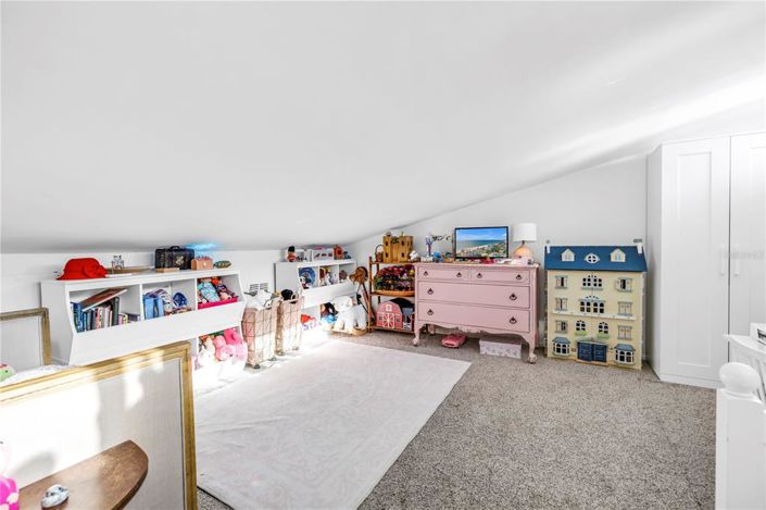 Image No.25-3 Bed Townhouse for sale