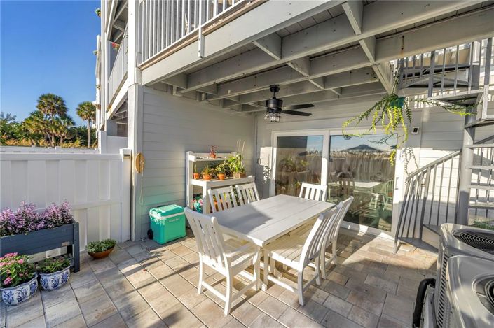 Image No.30-3 Bed Townhouse for sale