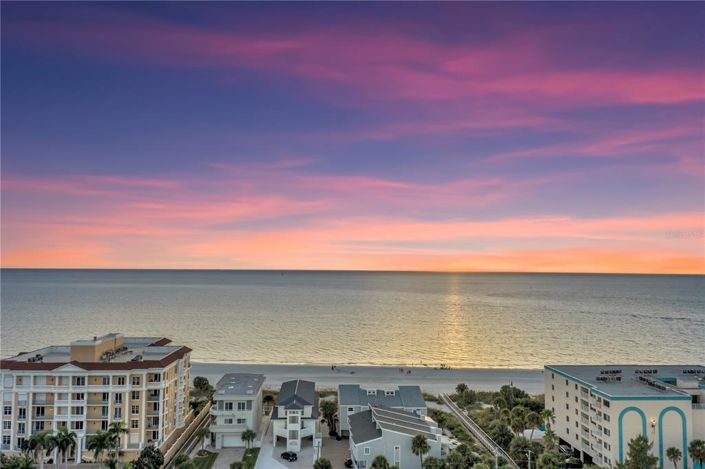 Image No.38-3 Bed Townhouse for sale