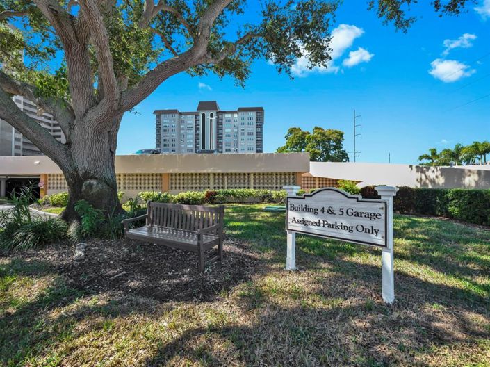 Image No.1-2 Bed Property for sale