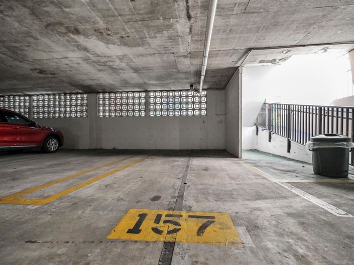 Image No.2-2 Bed Property for sale