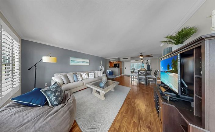 Image No.30-2 Bed Property for sale